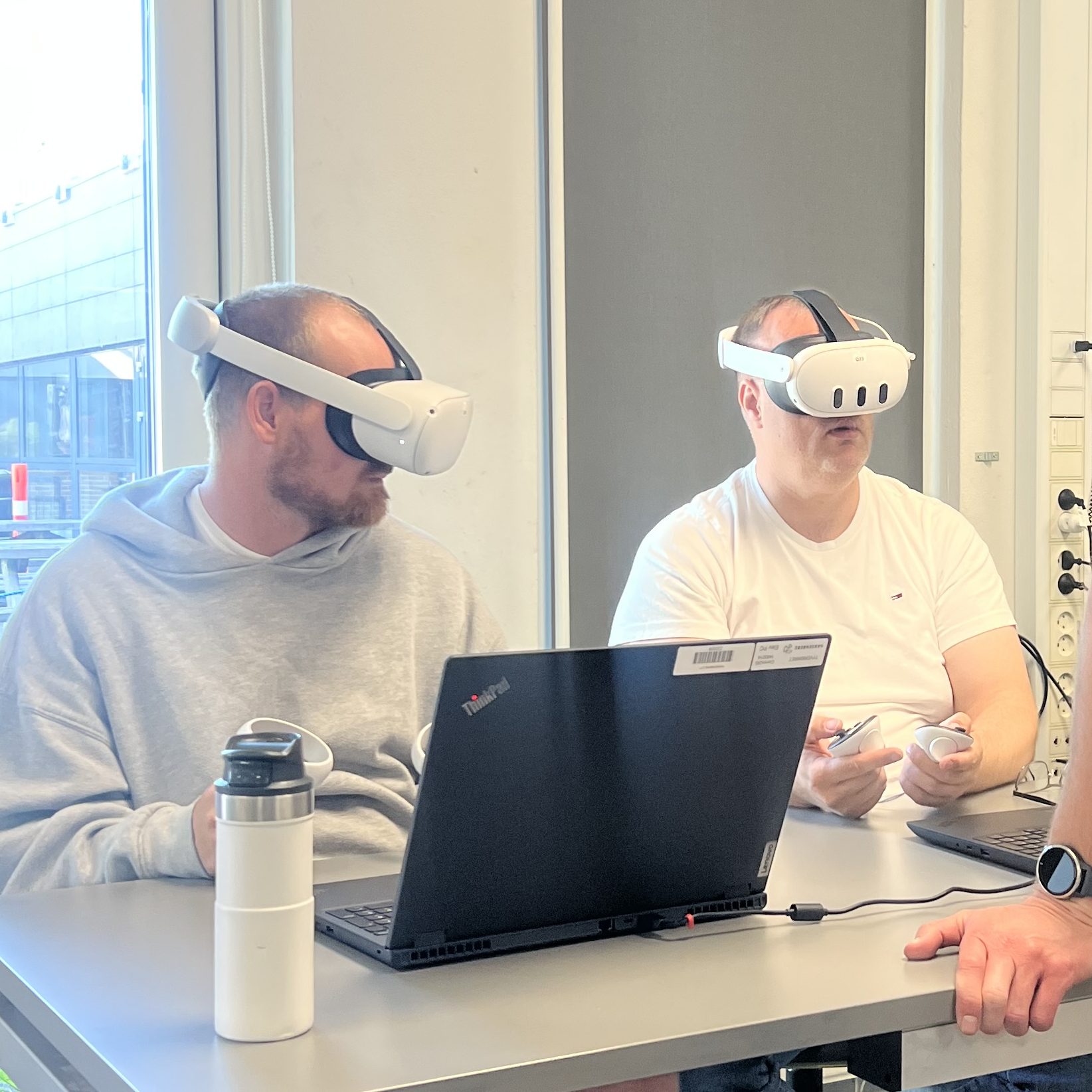 Oplev, hvordan augmented og virtual reality kan løfte undervisningen på få timer. 
